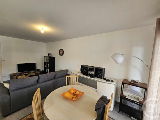 Appartement T3 à vendre - 3 pièces - 54.0 m2 - LANNEMEZAN - 65 - MIDI-PYRENEES - Century 21 Gm Immobilier